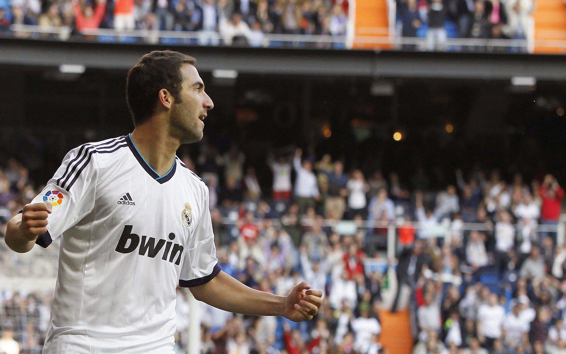 贝恩37分加时封神魔术险胜活塞晋级NBA杯八强 坎宁安39+13+11准四双憾成空砍